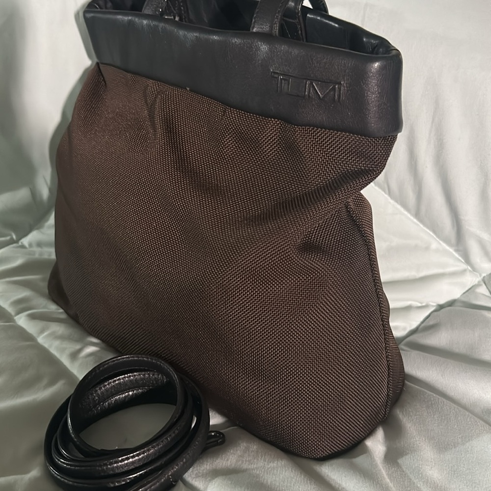 TUMI NYLON LEATHER dark brown black crossbody handbag - Picture 2 of 8